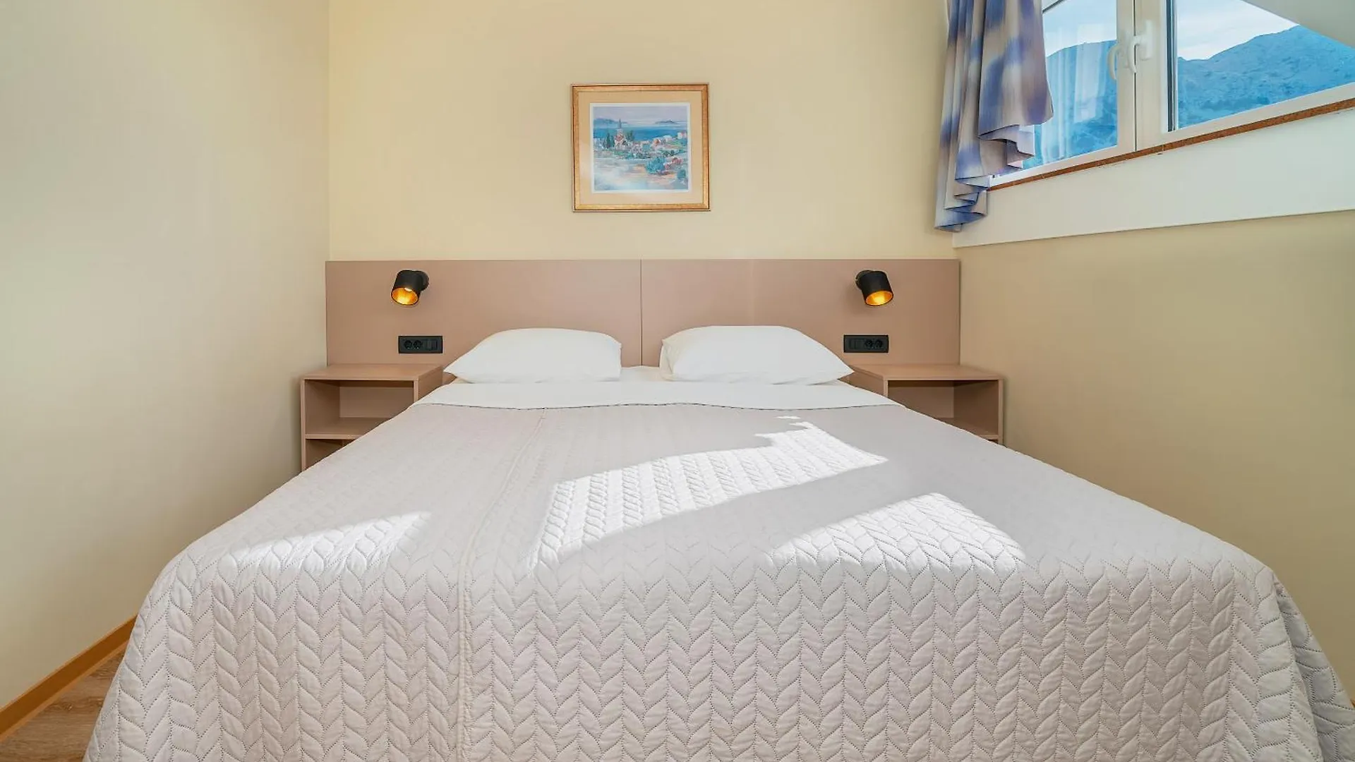 Hotel Dobrovit Baska  Baska (Krk)