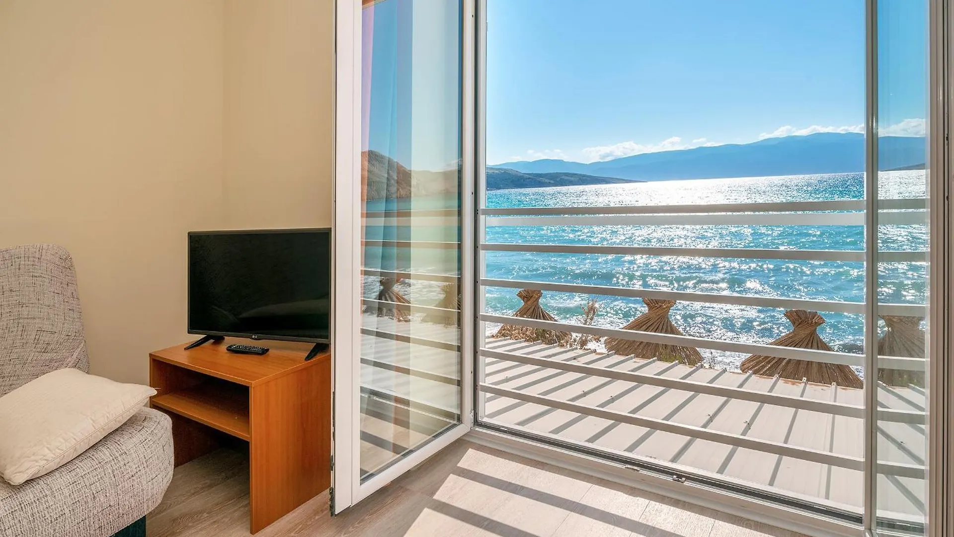Hotel Dobrovit Baška Chorvatsko