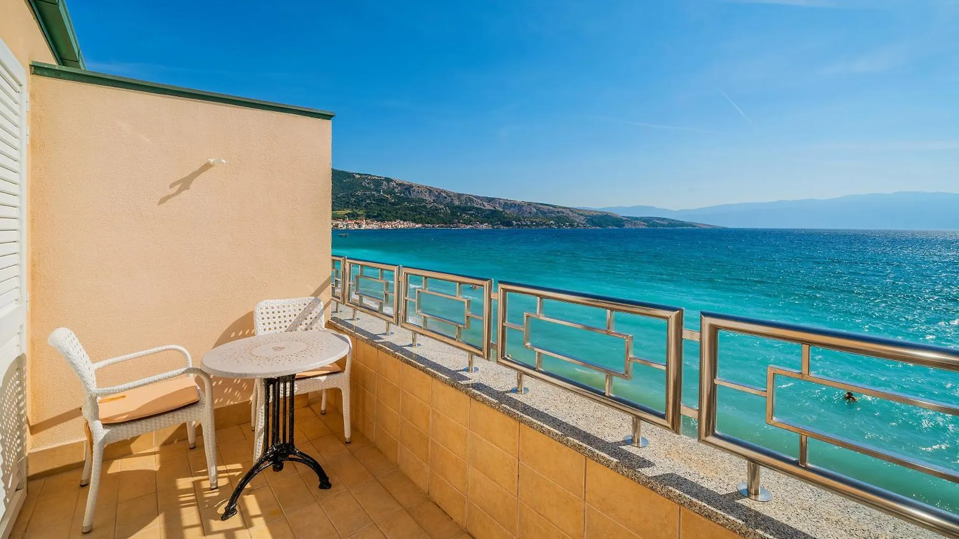 Hotel Tamaris Baška 3*,  Kroatien